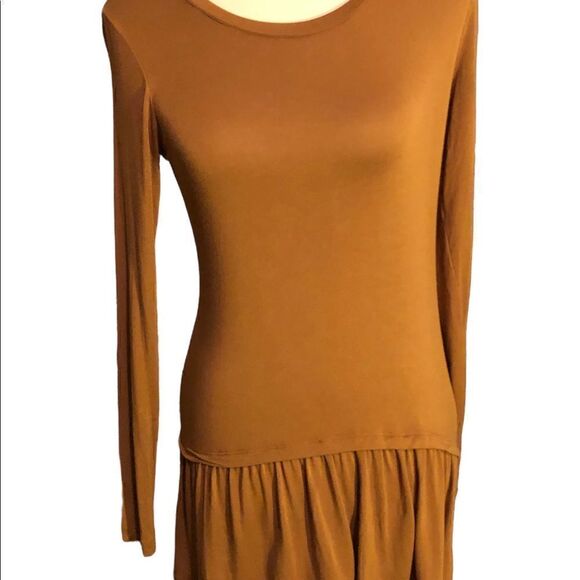 LOGO by Lori Goldstein dark mustard lounge top - Picture 2 of 8